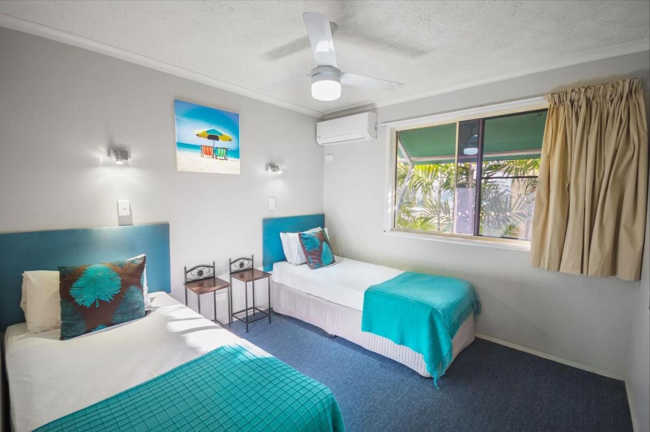 Airlie Apartments Еърли Бийч Екстериор снимка